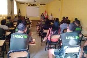 La Jefatura de Reemplazos y Reserva del Ejército recibe la visita de Oncosalud.