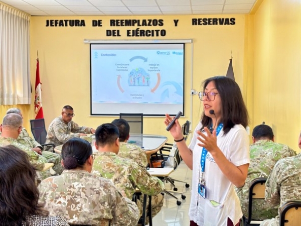 Charla “Reforzando Competencias para el Trabajo en Equipo” dirigida al Personal Militar y Civil de la JERRE